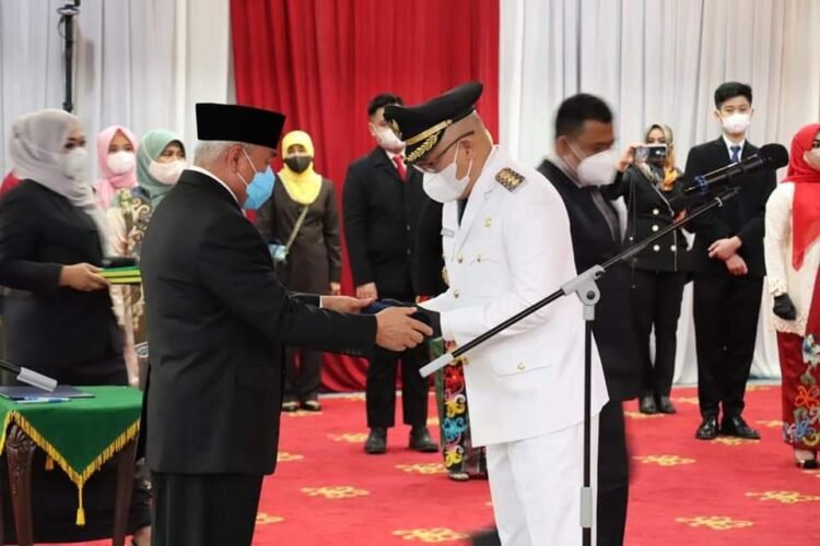 Dilantik Jadi Bupati, Agus Fokus Dalam Penanganan Covid-19