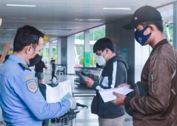 KKP Bandara Kalimarau, Dianggap Lepas Tangan