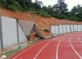 Tembok Stadion Olimpic Mini Teluk Bayur Roboh