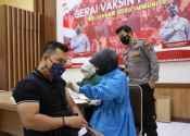 Ayoo Vaksin Dosis 3 di Polres Berau Bisa Dapat Emas