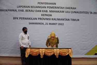 Pemkab Berau Serahkan LKPD ke BPK RI