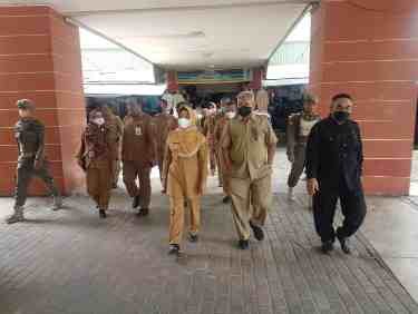 Bupati Tinjau Kebutuhan Pokok Jelang Idul Adha