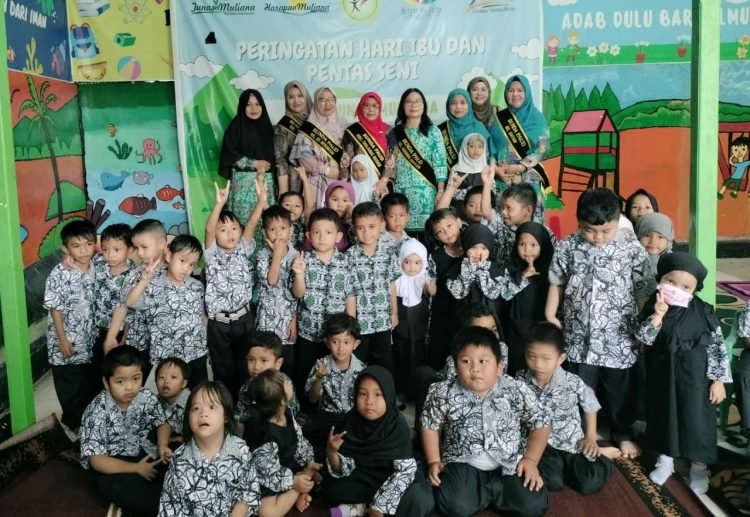 Bunda Paud Gelar Kunjungan ke 6 Kelurahan di Kabupaten Berau