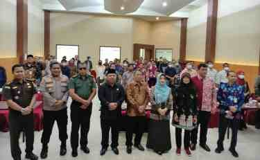 Bupati Buka Sosialisasi Penyelesaian Penanganan Konflik Tenurial Kawasan Hutan Berau