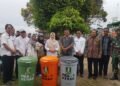 Tinjau Tepian Teratai, Bupati : Bersama-sama Menyadari Untuk Membuang Sampah Pada Tempatnya