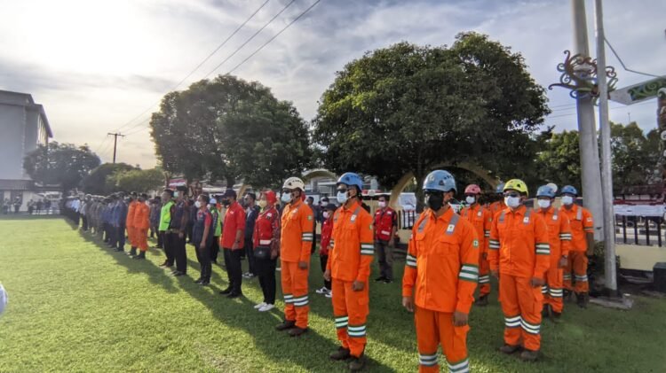 Gelar Apel Pasukan Operasi Lilin, Ratusan Personel Gabungan Siap Berikan Pengamanan Untuk Tertibnya Nataru