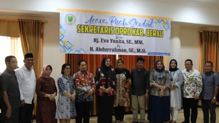Pisah Sambut Sekretaris DPRD Berau, Abdurrahman Gantikan Eva Yunita