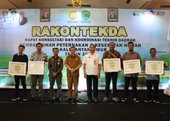 PT Berau Coal Terima Penghargaan dari Pemprov Kaltim