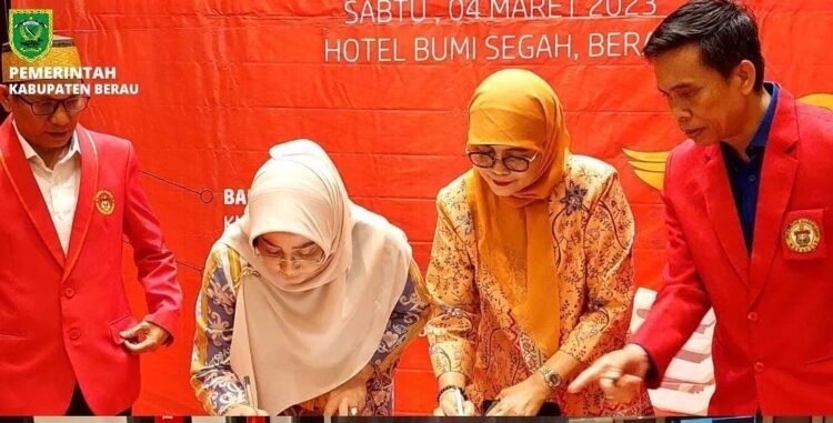 Hadiri Pelantikan Pengurus IKA Unhas Kabupaten Berau, Ini Harapan Bupati