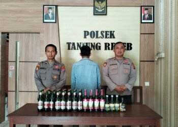 Ditangkap Karena Jual Miras, Pemuda Ini Terancam Lebaran di Jeruji Besi