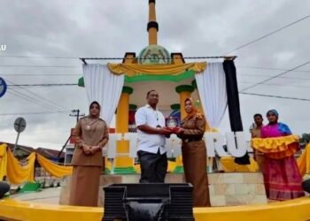 Bupati Resmikan Tugu Siti Buru