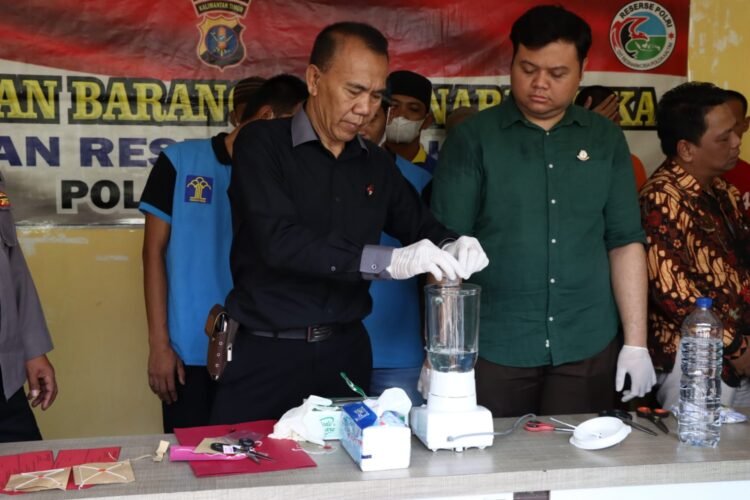 5,571 Gram Sabu Di Blender