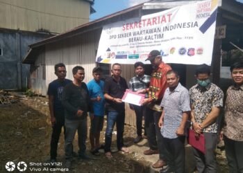 DPD SWI Berau Terima SKM Dari Kesbangpol Kabupaten Berau