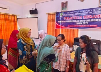 Asisten III, Buka Pelatihan Menjahit