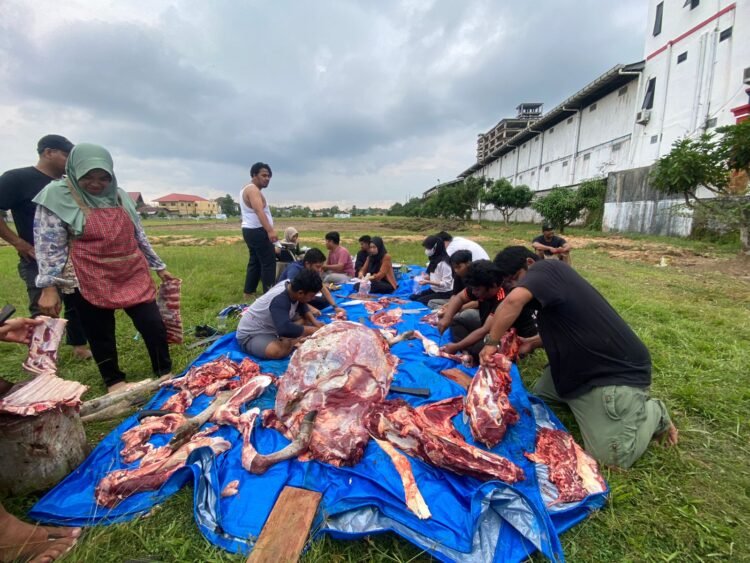 Di Hari Raya Idhul Adha 1444 H, PWI dan SMSI Berau Kembali Berkurban