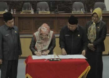 Setuju, Namun Ada Catatan Dari Tujuh Fraksi Terhadap Raperda Pertanggungjawaban APBD 2022