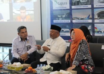 Hadiri Coffe Morning Bandara Kalimarau, Ini Penegasan Bupati Berau