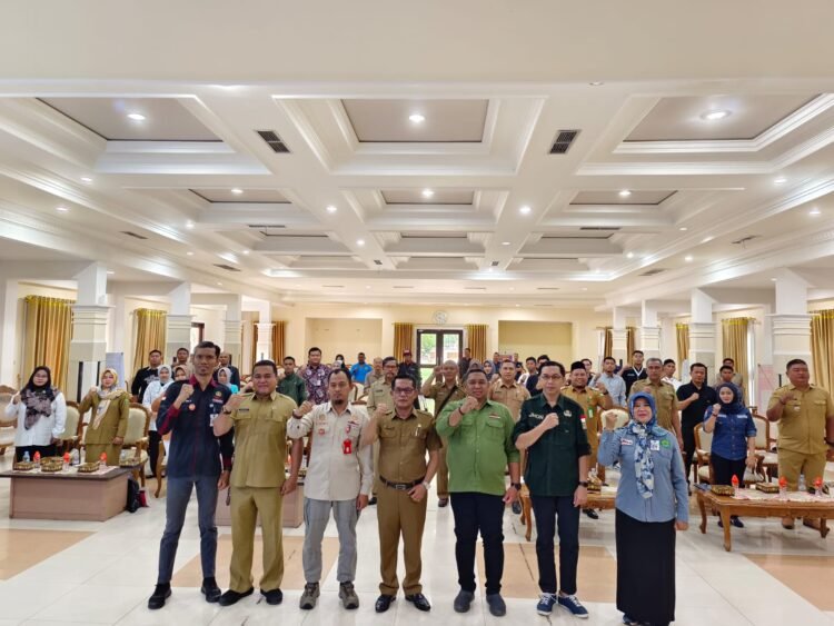 Pemkab Berau Gelar Bimtek Petugas Register Online Tingkat Kecamatan