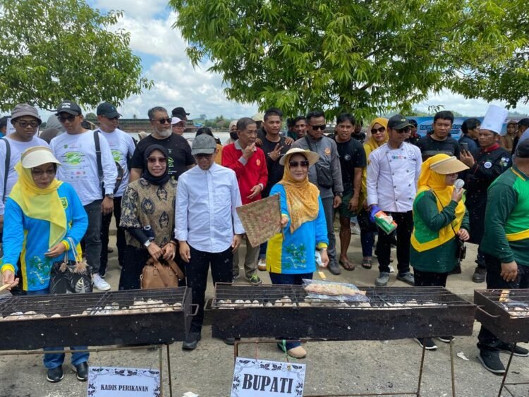 Ratusan Peserta Meriahkan Manutung Jukut