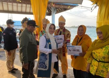 Bupati Hadiri Lomba Kuliner Khas Bajau Dan Tari Dalling Di Kampung Tanjung Batu