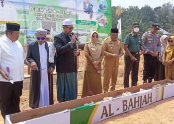Bupati Berau Lakukan Peletakan Batu Pertama Pembangunan Ponpes Al Bahjah