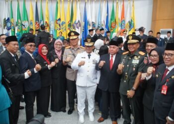 Hadiri Pelantikan Penjabat Gubernur Kaltim, Bupati Ajak Kolaborasi