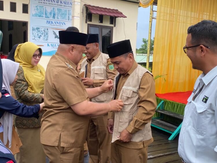 Wabup Hadiri Deklarasi Kampung Bebas Tuberkolosis Di Kampung Pulau Besing