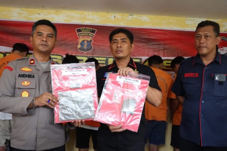 Polres Berau Ungkap Peredaran Ganja, Dikirim Lewat Ekspedisi