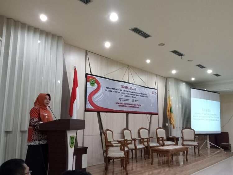 Gelar Sosialisasi Terkait Peran Ketua RT Menghadapi Pemilu Serentak, Ini Harapan Bupati