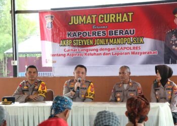 Warga Gunung Panjang Curhat ke Kapolres Berau, Ini yang Mereka Sampaikan