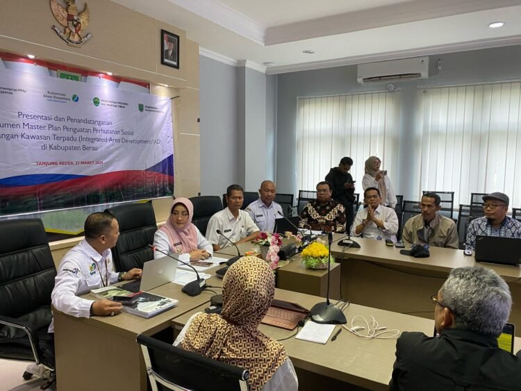 Pengembangan Pusat Produksi Kerajinan Berbasis Sumber Daya Alam di Berau