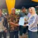 Warga Kelurahan Sambaliung Dapat 10 Sertifikat PTSL Secara Simbolis Oleh Bupati