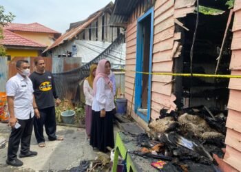 Korban Kebakaran Teluk Bayur Dapat Bantuan Dari Bupati Berau