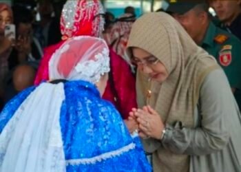 Tiba Di Berau , 161 Jemaah Haji Disambut Langsung Bupati Berau