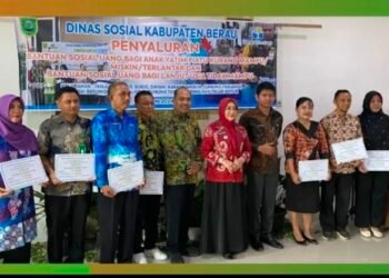 Lansia Dan Anak Kurang Mampu Dapat Bantuan Sosial Dari Pemkab Berau