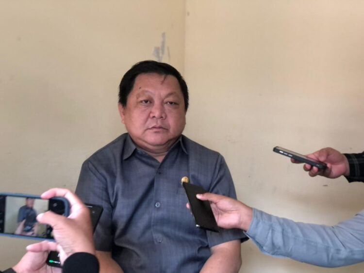 DPRD Minta Pemkab Turun Tangan Kendalikan Harga Sawit Di lapangan