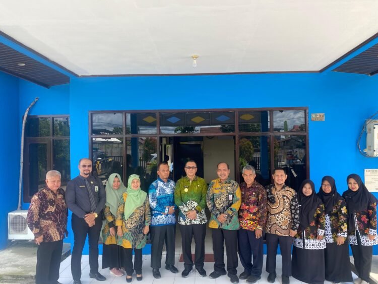 Pjs Bupati Berau, Soroti Bangunan Kantor Dinas Yang Sudah Usang