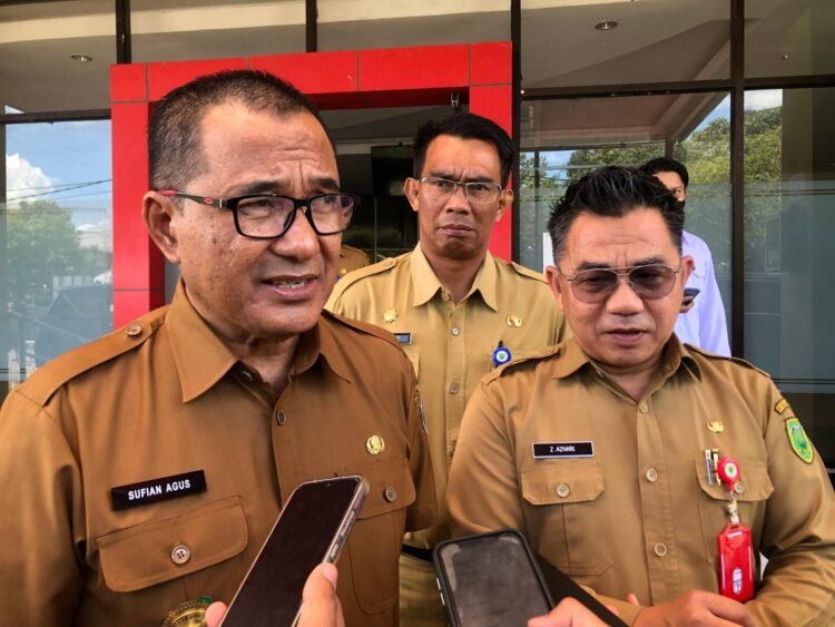 Pjs Bupati, Sufian Agus Minta, Disnakertrans Optimalkan Penyerapan Tenaga Kerja Lokal, Fokus Pada Upah dan Pelatihan