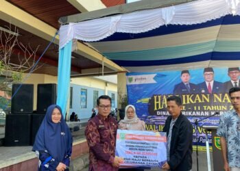 Apresiasi Festival Ikan Hias, Warji Sebut Langkah Perkenalkan Potensi Kelautan Sekaligus UMKM