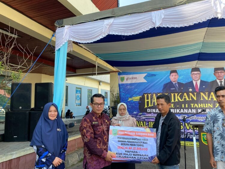 Apresiasi Festival Ikan Hias, Warji Sebut Langkah Perkenalkan Potensi Kelautan Sekaligus UMKM