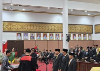 Unsur Pimpinan Definitif DPRD Berau Dikukuhkan