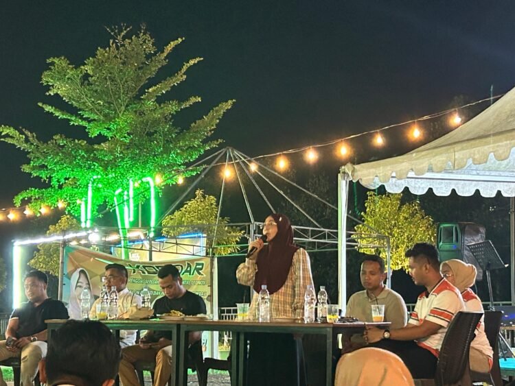 Sri Juniarsih Mas “Ngobras” di Story Mount Bersama Pemuda