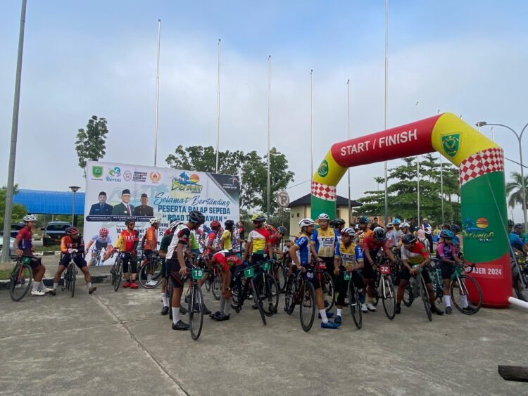 Berau Gelar Kejuaraan Balap Sepeda Bertajuk “Road to Derawan” Dorong Sport Tourism dan Pariwisata Lokal
