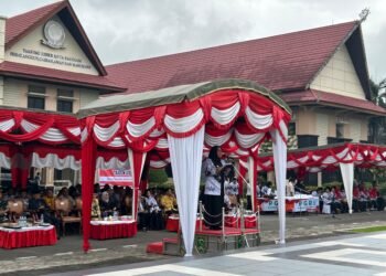 Bupati Pimpin Upacara Peringatan Hari Guru Nasional dan HUT PGRI Ke-79 di Berau
