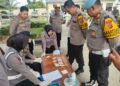 Kapolres Bersama PJU Polres Berau Jalani Tes Urine