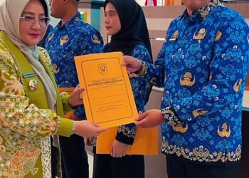 Bupati Serahkan Langsung 358 SK CPNS