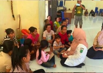 Bupati Berau Salurkan Bantuan Buat Korban Kebanjiran Di Segah