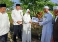 Bupati Serahkan Bantuan Hewan Qurban Buat Masjid Baitul Hikmah