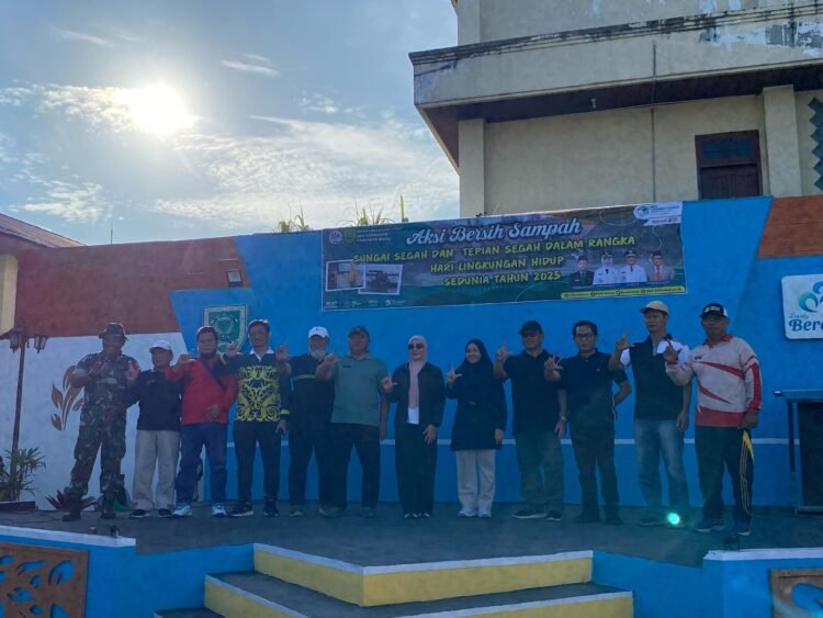 Pemkab Berau Gelar Gerakan Aksi Bersih di Sungai Segah