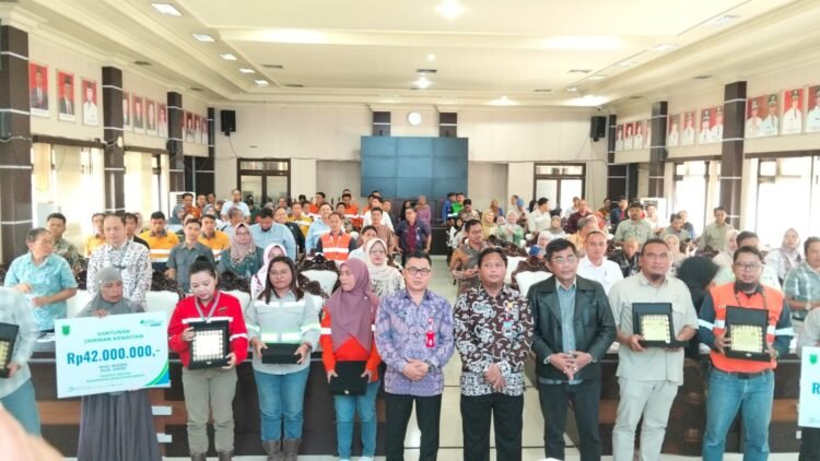 Pemkab Berau Gandeng Perusahaan dan BPJS Ketenagakerjaan Lewat JKK-JKM